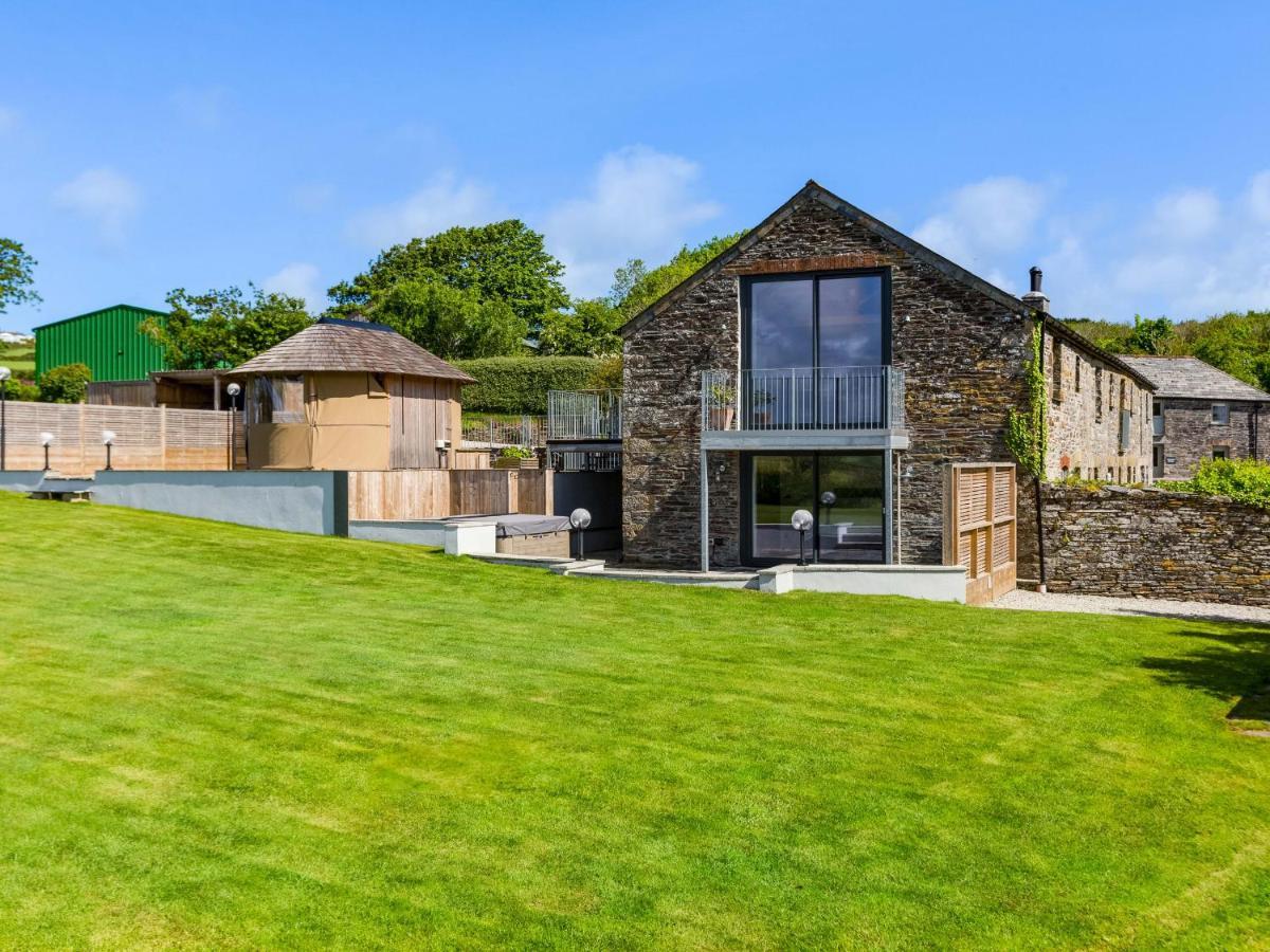The Farmhouse - Within The Helland Barton Farm Collection Delabole Exterior photo
