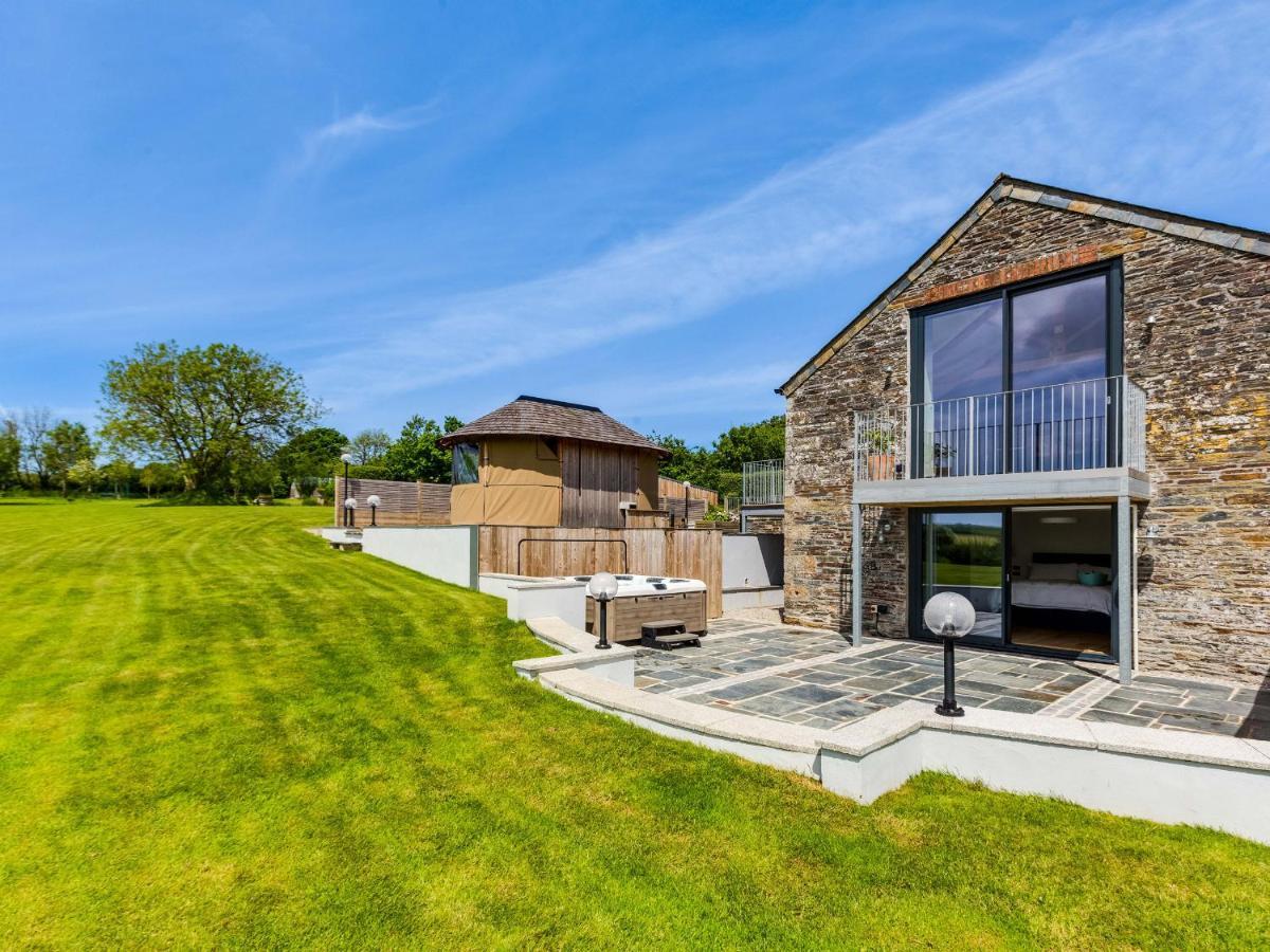 The Farmhouse - Within The Helland Barton Farm Collection Delabole Exterior photo